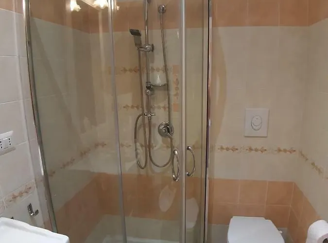 A Due Passi Dal Blu דירה מרינה די ג'ויוסה איוניקה