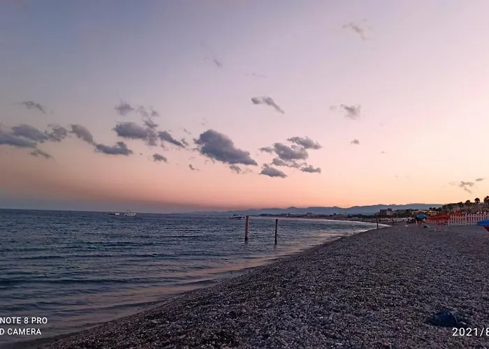 A Due Passi Dal Blu * 玛里纳吉尔萨罗